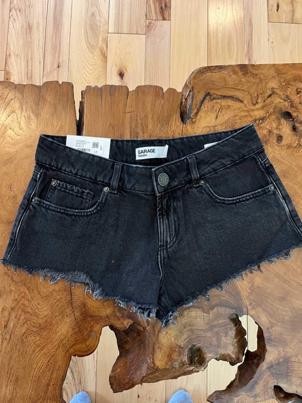 Garage Black Distressed Hem Denim Shorts - Picture 1 of 9